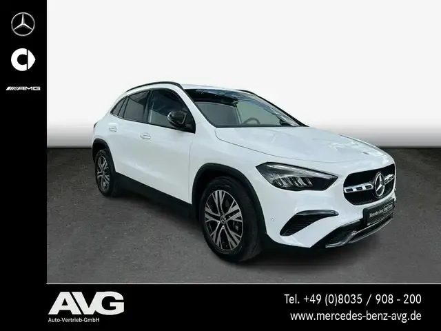 Mercedes-Benz GLA 200