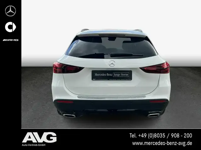 Mercedes-Benz GLA 200