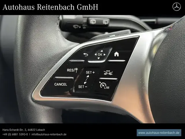 Mercedes-Benz GLA 180