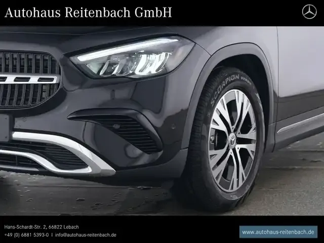Mercedes-Benz GLA 180