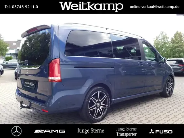 Mercedes-Benz V 250
