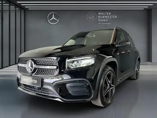 Mercedes-Benz GLB 220
