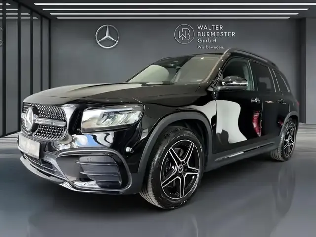 Mercedes-Benz GLB 220