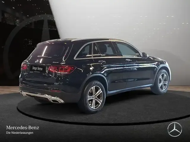 Mercedes-Benz GLC 220