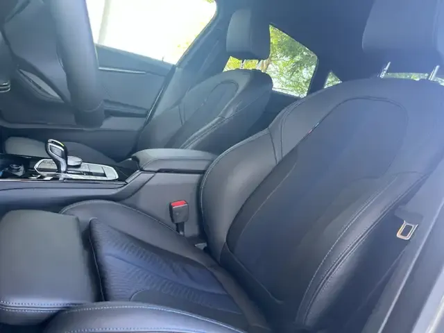 BMW 235