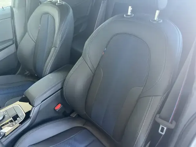 BMW 235