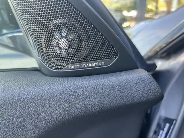 BMW 235