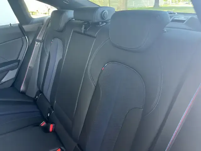 BMW 235