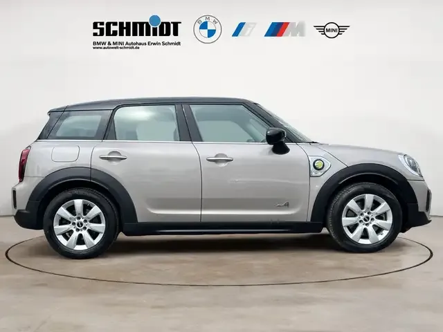 MINI Cooper SE Countryman