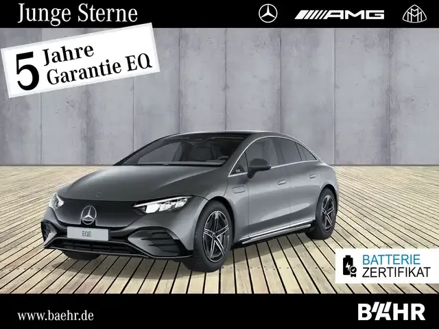 Mercedes-Benz EQE 300