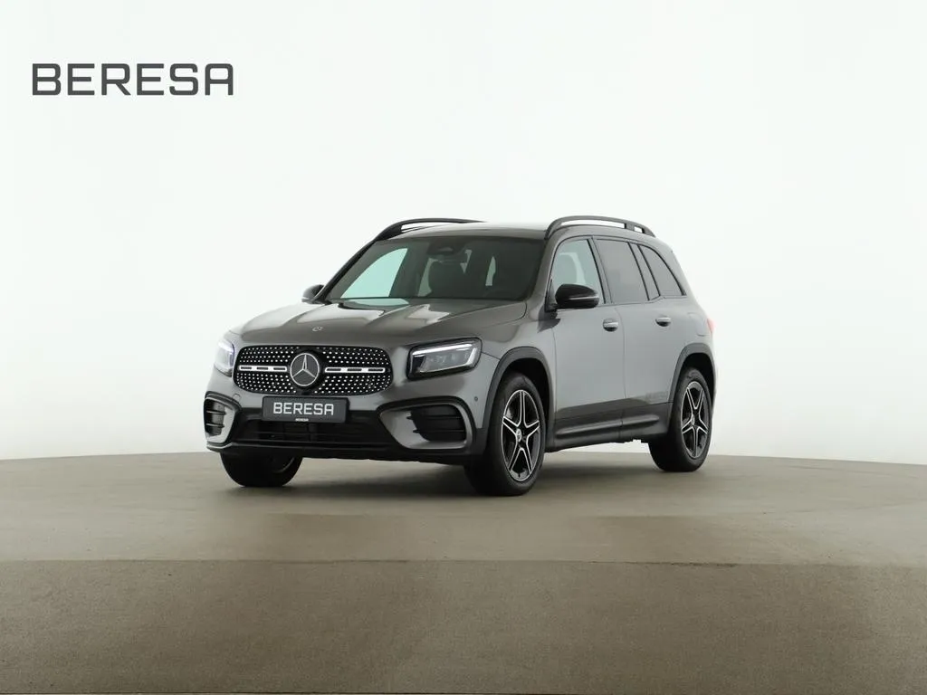 Mercedes-Benz GLB 200