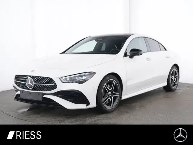 Mercedes-Benz CLA 220