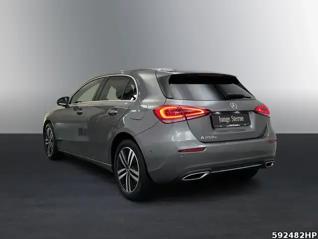 Mercedes-Benz A 250