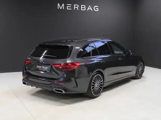 Mercedes-Benz C 220