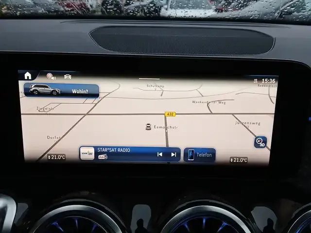 Mercedes-Benz GLB 200