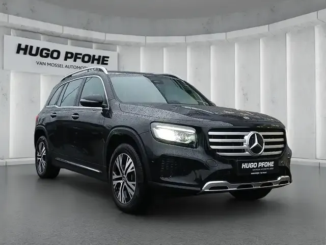 Mercedes-Benz GLB 200