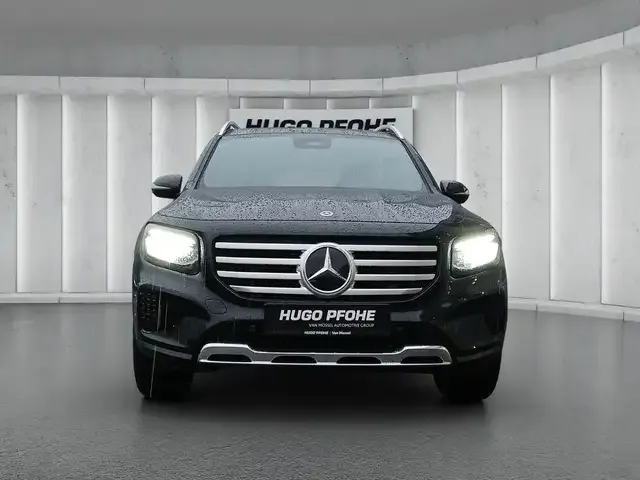 Mercedes-Benz GLB 200