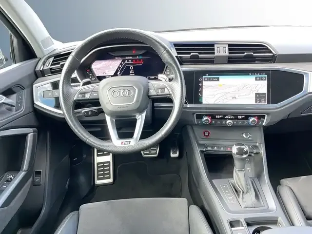 Audi RS Q3