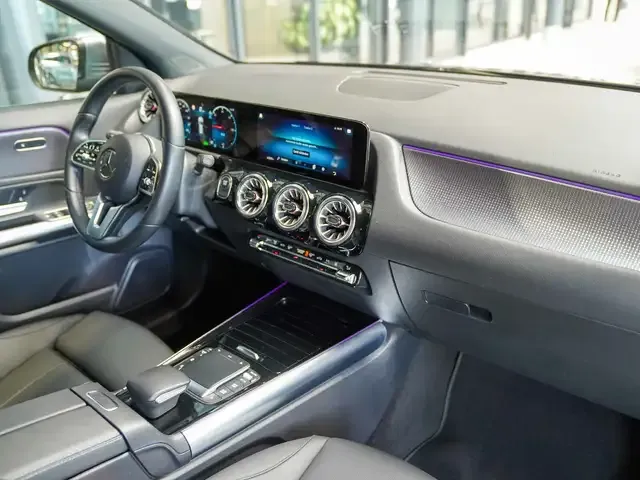 Mercedes-Benz EQA 250