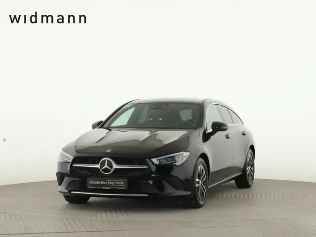 Mercedes-Benz CLA 220