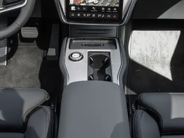 Volvo EX90