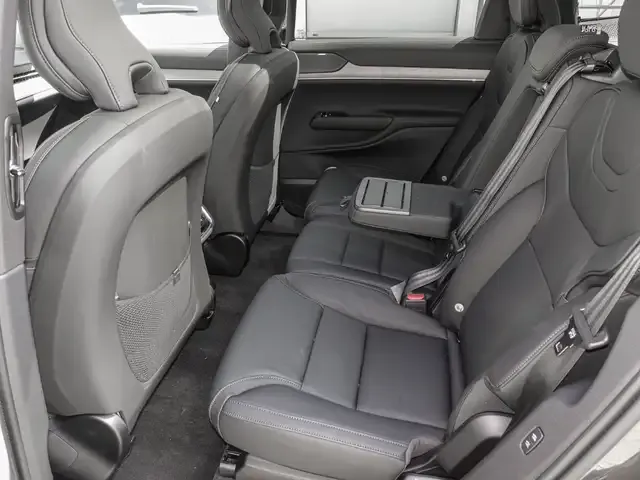 Volvo EX90