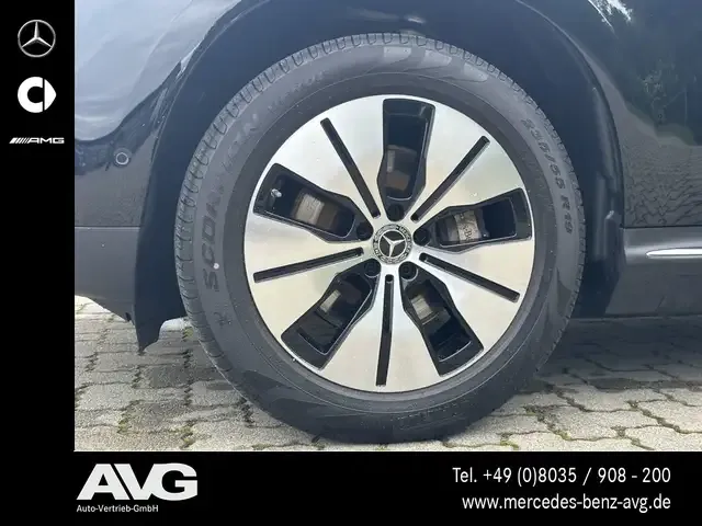 Mercedes-Benz EQC 400