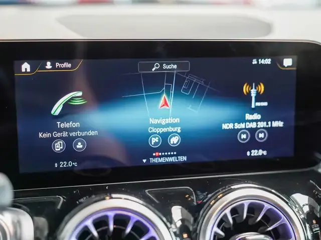 Mercedes-Benz EQB 350