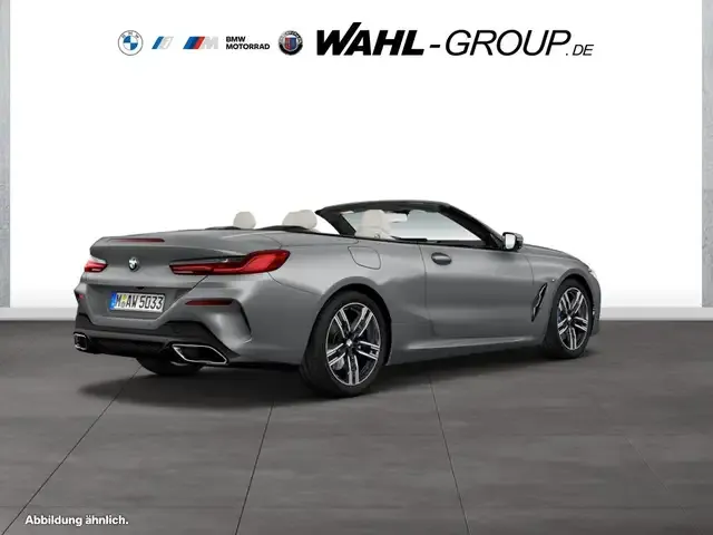 BMW 840