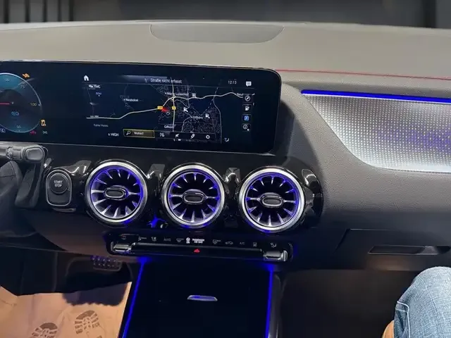 Mercedes-Benz EQA 250