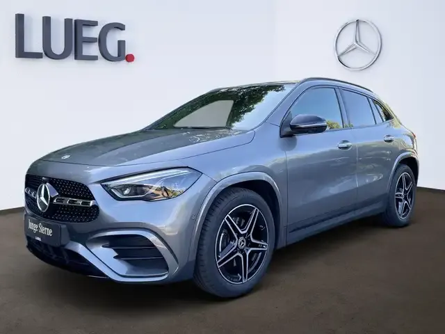 Mercedes-Benz GLA 200
