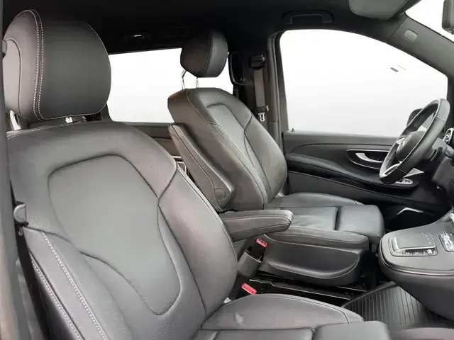 Mercedes-Benz EQV 300