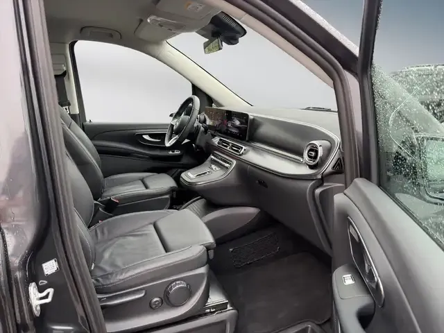 Mercedes-Benz EQV 300