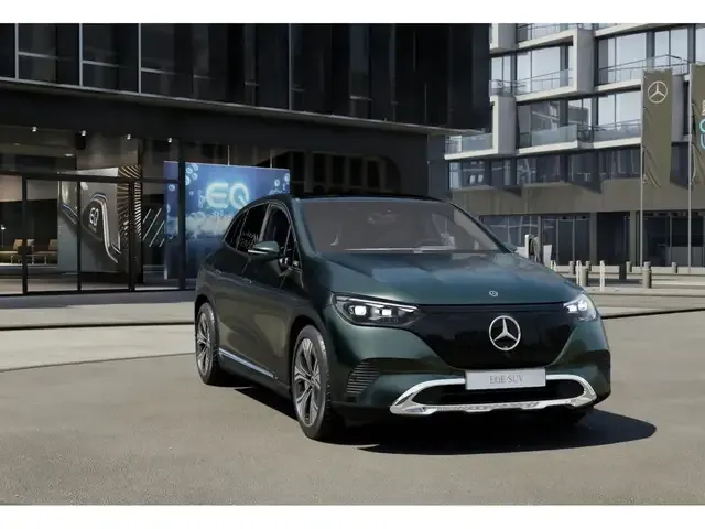 Mercedes-Benz EQE SUV