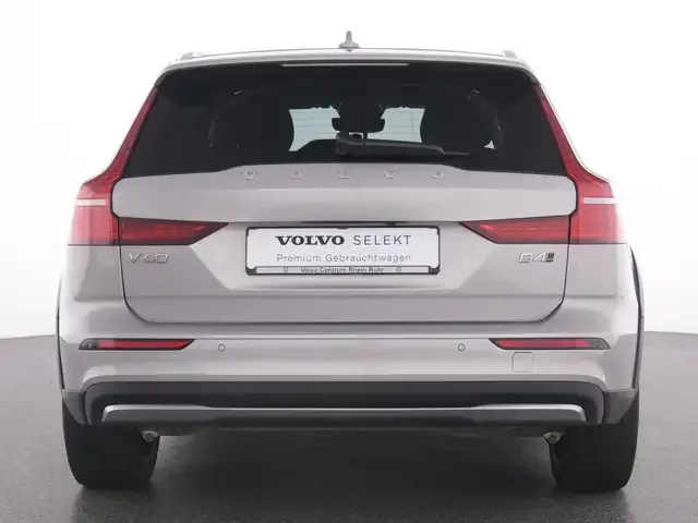 Volvo V60 Cross Country