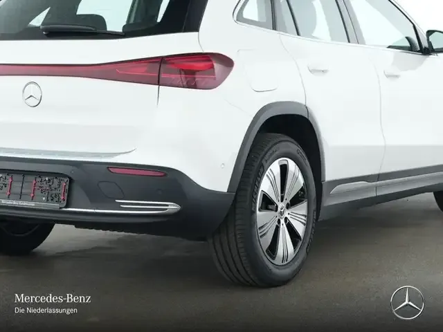 Mercedes-Benz EQA 250