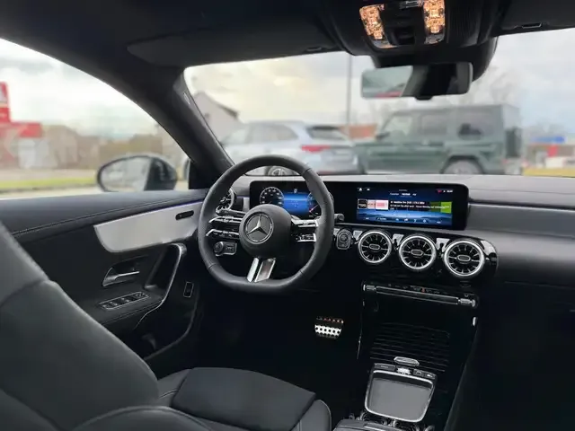 Mercedes-Benz CLA 220