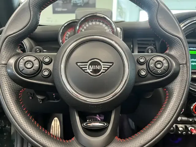 MINI John Cooper Works Cabrio