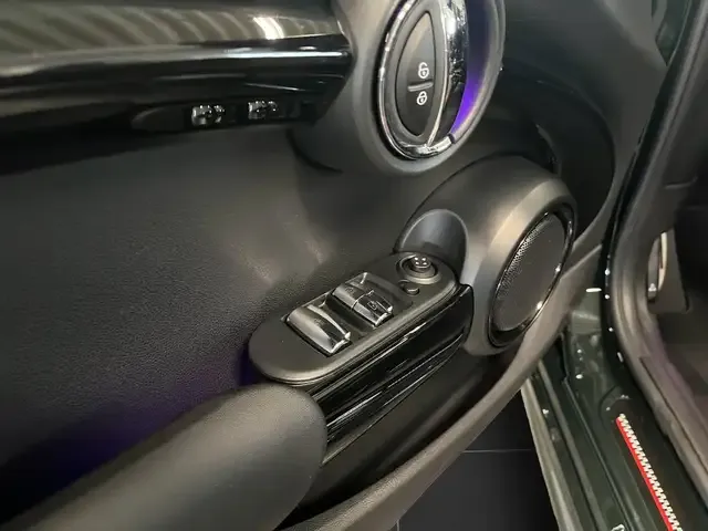 MINI John Cooper Works Cabrio