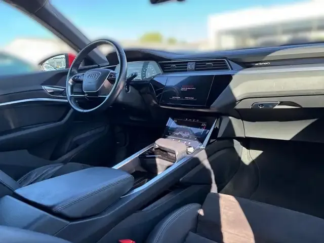 Audi e-tron