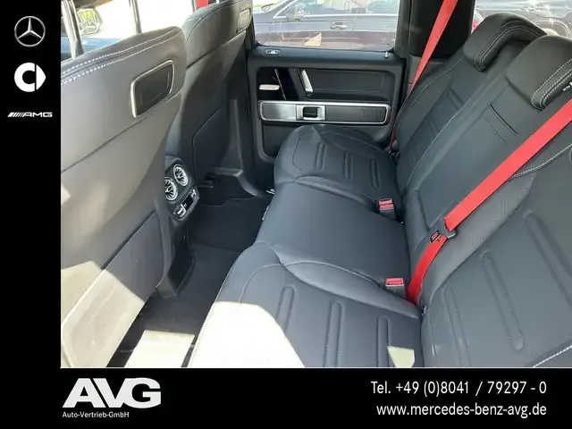 Mercedes-Benz G 500