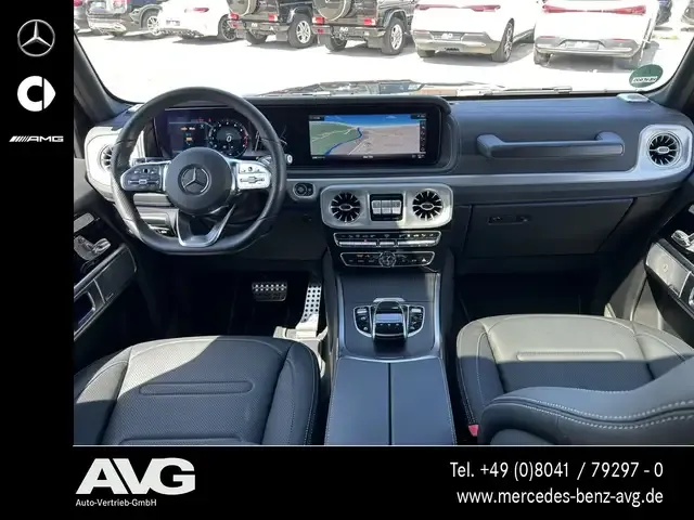 Mercedes-Benz G 500
