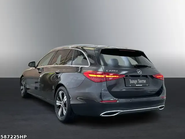 Mercedes-Benz C 220