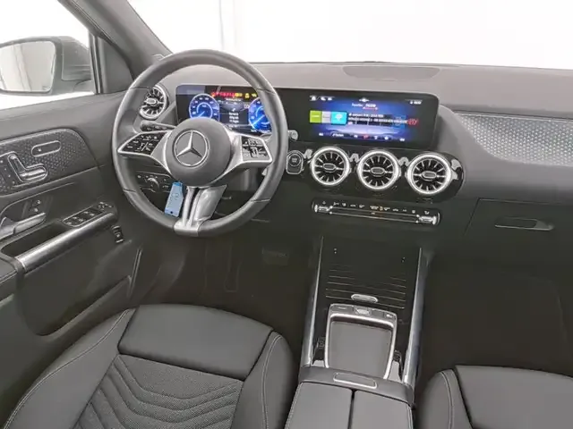 Mercedes-Benz EQA 250
