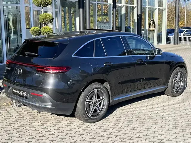 Mercedes-Benz EQC 400