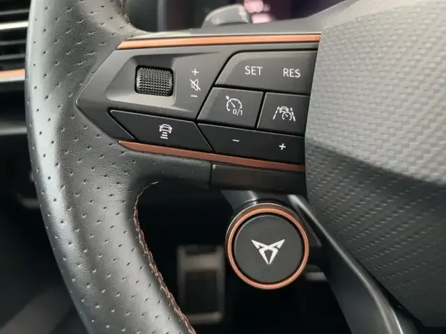 CUPRA Leon