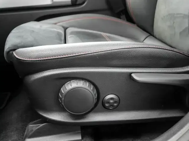 Mercedes-Benz EQB 350