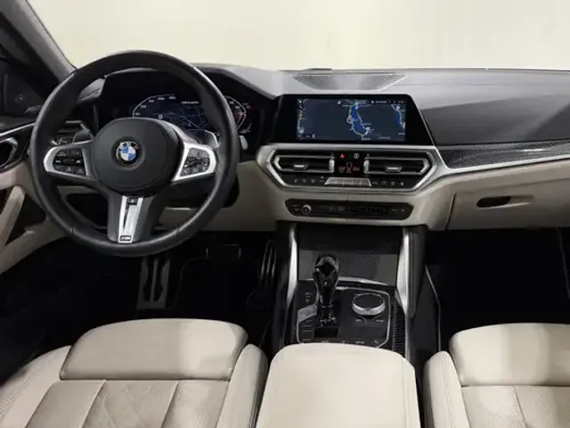 BMW 440
