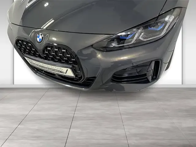 BMW 440