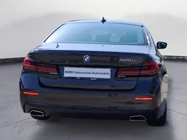 BMW 520